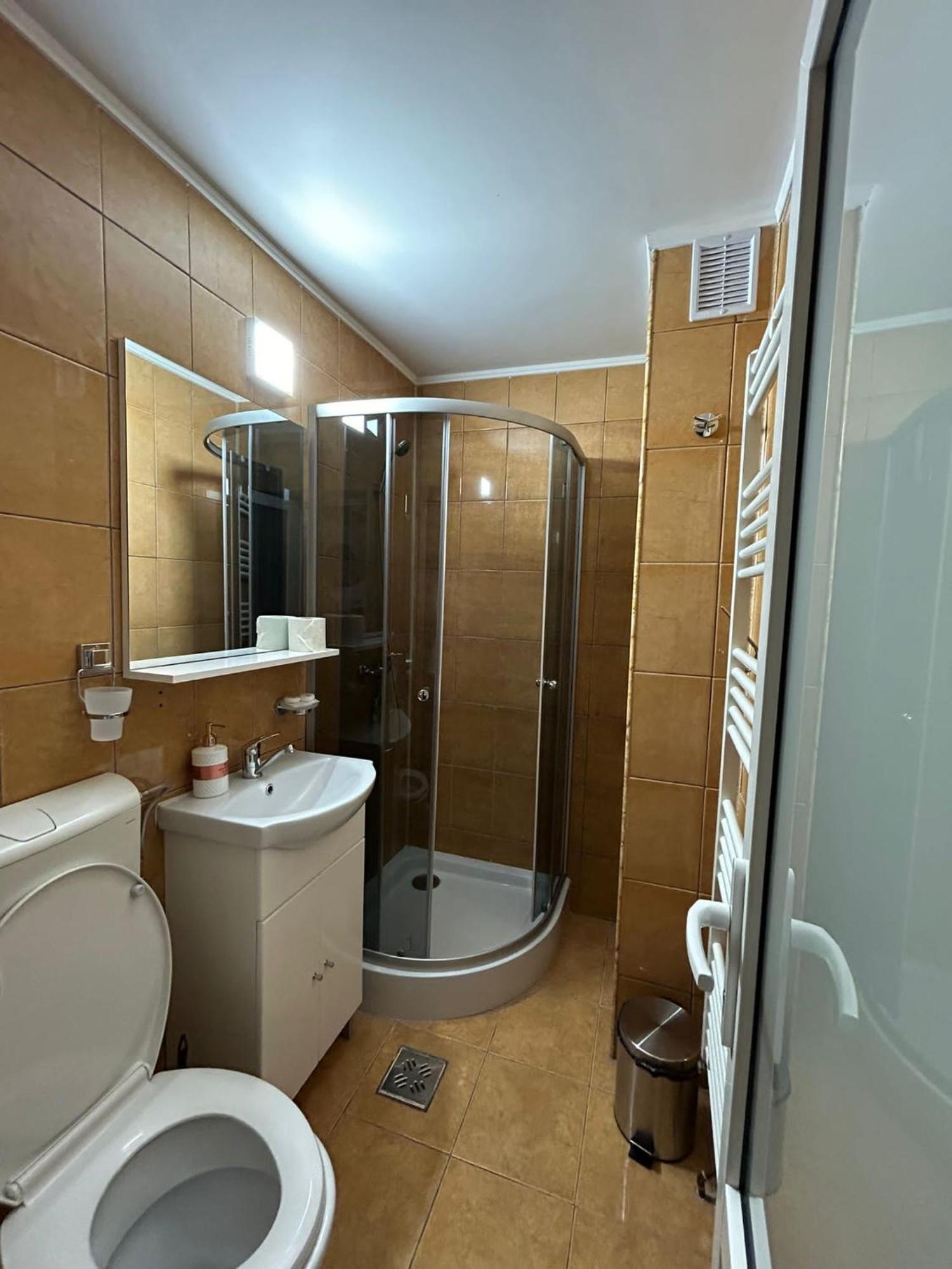 Готель Complex Zeus Leresti Номер фото